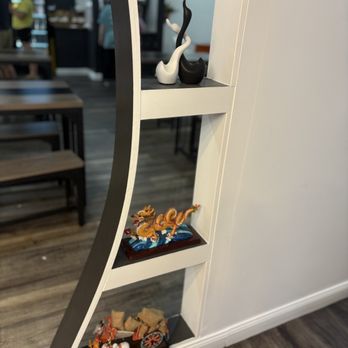 Wok to Bowl - Cute decor - Pan Asian Near Me - Bloomington, Illinois Wok to Bowl - Cute decor - Pan Asian Near Me - Bloomington, Illinois