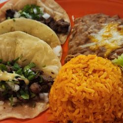 Veracruz Restaurant - Steak street tacos