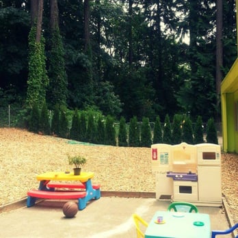 World for Kids - Play yard - Preschools Near Me - Bellevue, Washington World for Kids - Play yard - Preschools Near Me - Bellevue, Washington