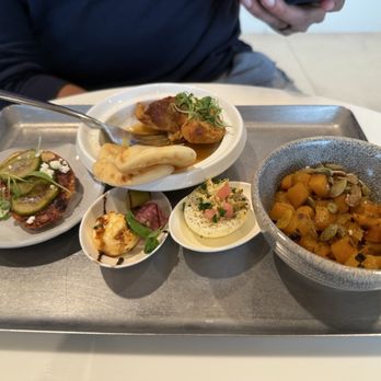 Capital One Lounge - Airport Lounges Near Me - Dulles, Virginia