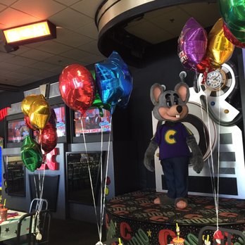 Chuck E. Cheese - Stage - Pizza Near Me - Langley, British Columbia Chuck E. Cheese - Stage - Pizza Near Me - Langley, British Columbia
