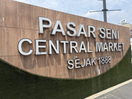 Central Market by null