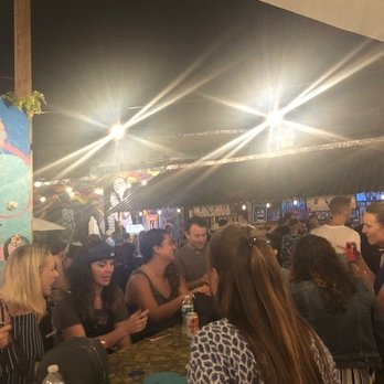 Brooklyn Beer Garden-Bushwick - Laid back ambiance - Beer Gardens Near Me - Brooklyn, New York Brooklyn Beer Garden-Bushwick - Laid back ambiance - Beer Gardens Near Me - Brooklyn, New York