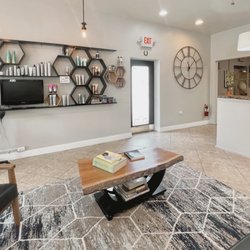 Beehive Hair Studio
