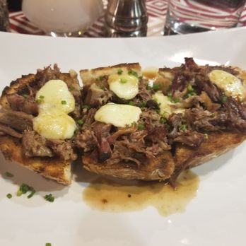 7th & Carson - Braised Oxtail Toast 4/5 stars The meat was tender and tasty. Topped with cheese on sourdough bread. - New American Near Me - Las Vegas, Nevada