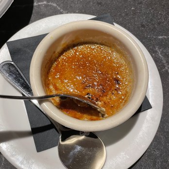 Celtic Cavern - Creme Brûlée - Gastropubs Near Me - Middletown, Connecticut Celtic Cavern - Creme Brûlée - Gastropubs Near Me - Middletown, Connecticut