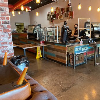 Cafe 86 - Desserts Near Me - San Diego, California