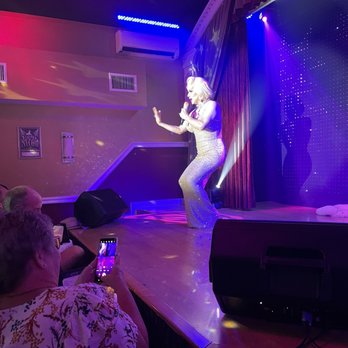 La Te Da - Christopher Peterson - Cabaret Near Me - Key West, Florida