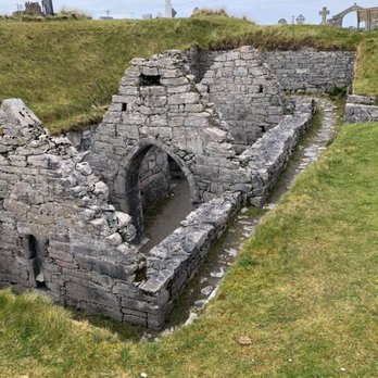 Galway Tour Company - Eroded church Aran Islands - Tours Near Me - Galway, G Galway Tour Company - Eroded church Aran Islands - Tours Near Me - Galway, G