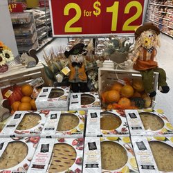 Walmart - Walmart Supercentre - pies