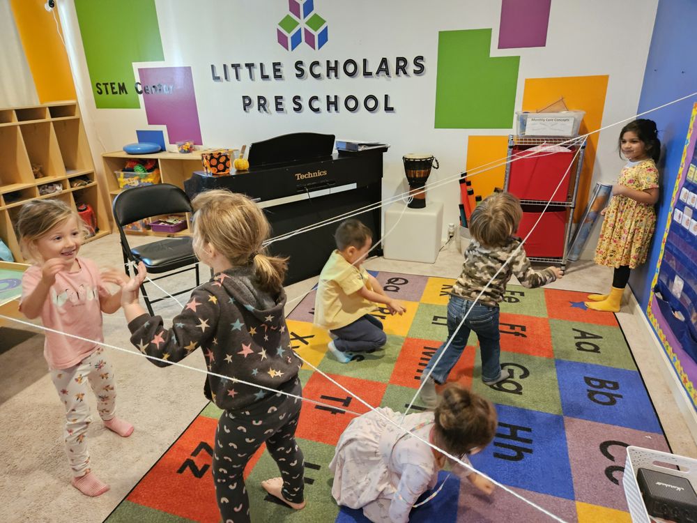 Little Scholars Preschool Logo