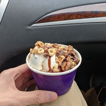 Remixx Ice Cream + Cereal Bar - Dairy free with chocolate sauce, honey nut cheerios and a reese peanut butter cup. - Ice Cream & Frozen Yogurt Near Me - Cleveland, Ohio Remixx Ice Cream + Cereal Bar - Dairy free with chocolate sauce, honey nut cheerios and a reese peanut butter cup. - Ice Cream & Frozen Yogurt Near Me - Cleveland, Ohio