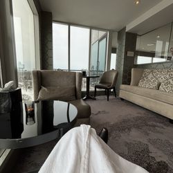 Christienne Fallsview Spa - Lounge area
