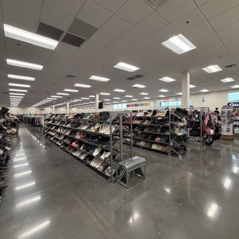Goodwill Thrift Store - Thrift Stores Near Me - Owasso, Oklahoma Goodwill Thrift Store - Thrift Stores Near Me - Owasso, Oklahoma