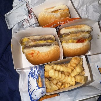 White Castle - Burgers Near Me - Irvington, New Jersey White Castle - Burgers Near Me - Irvington, New Jersey