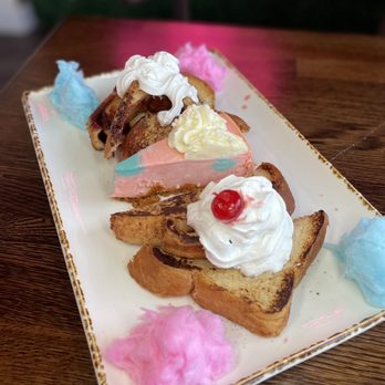 Madres Brunch - Breakfast & Brunch Near Me - Bellflower, California Madres Brunch - Breakfast & Brunch Near Me - Bellflower, California