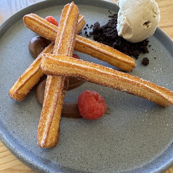 The Ledge - Churros a la mode - American Near Me - Cabo San Lucas, BCS The Ledge - Churros a la mode - American Near Me - Cabo San Lucas, BCS