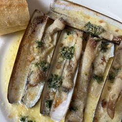 Razor clams