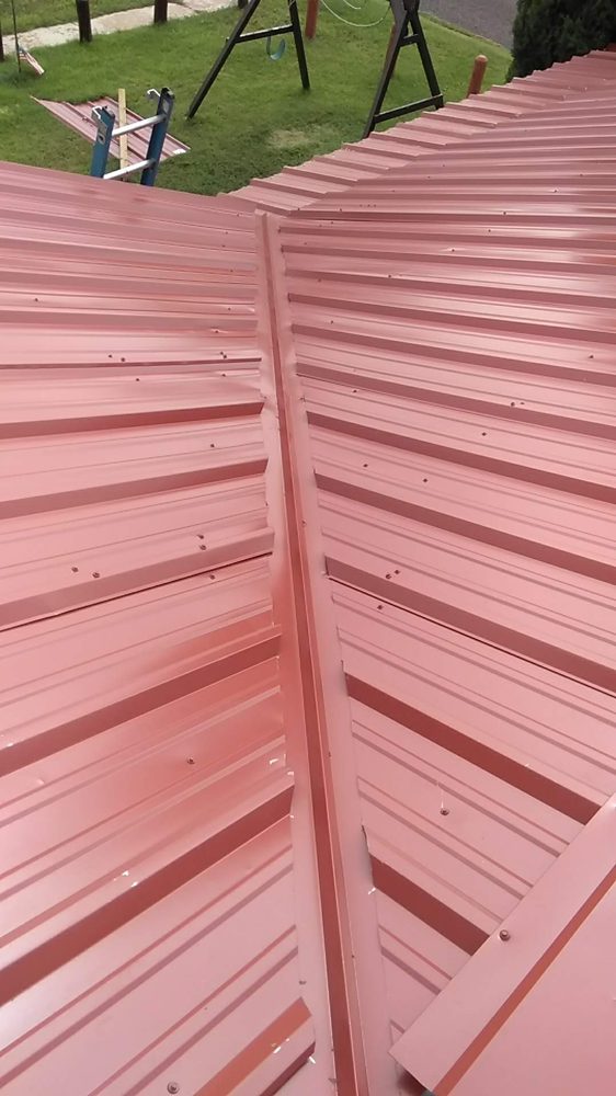 Slide of E&I Roofing & Welding Service