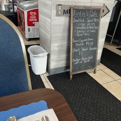 Birdie's Cafe