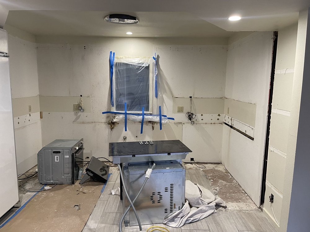 Slide of Renova Hawaii Home