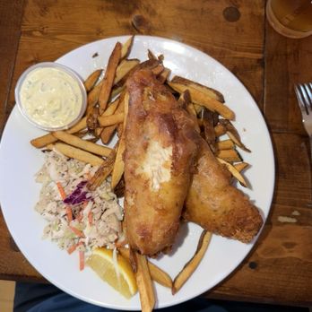 Governor's Pub & Eatery - Fish n Chips - Pubs Near Me - Sydney, Nova Scotia