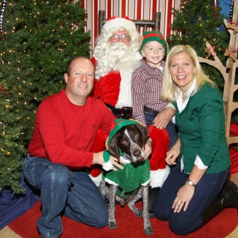 The Doggy Bag - Pictures with Santa - Pet Stores Near Me - Oconomowoc, Wisconsin The Doggy Bag - Pictures with Santa - Pet Stores Near Me - Oconomowoc, Wisconsin