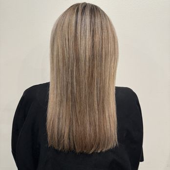 KIM&Co - The whole shebang!! She nailed it. I love getting pampered with Kim. Roots, Toner Brazilian and cut . So excited for the weekend. - Hair Stylists Near Me - Newport Beach, California KIM&Co - The whole shebang!! She nailed it. I love getting pampered with Kim. Roots, Toner Brazilian and cut . So excited for the weekend. - Hair Stylists Near Me - Newport Beach, California