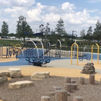 Windhaven Meadows Park - Parks Near Me - Plano, Texas