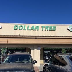 Dollar Tree - Store Front