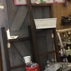 FabULess in Willowstone - Ladders and barn doors