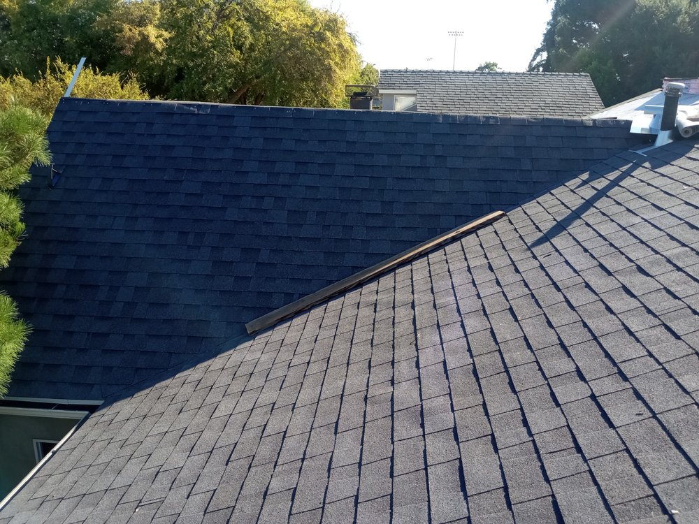 Slide of Hernandez Roofing