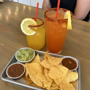 Cinco TacoBar - Margarita, spike jarritos, chips, salsa, guac - Mexican Near Me - Livermore, California