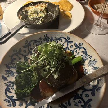 Lulu Mediterranean - Mediterranean Near Me - Edgewater, New Jersey
