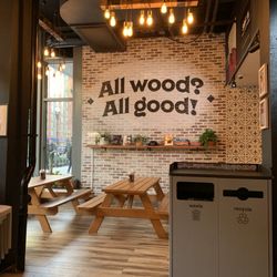 2Fifty Texas BBQ - Interior