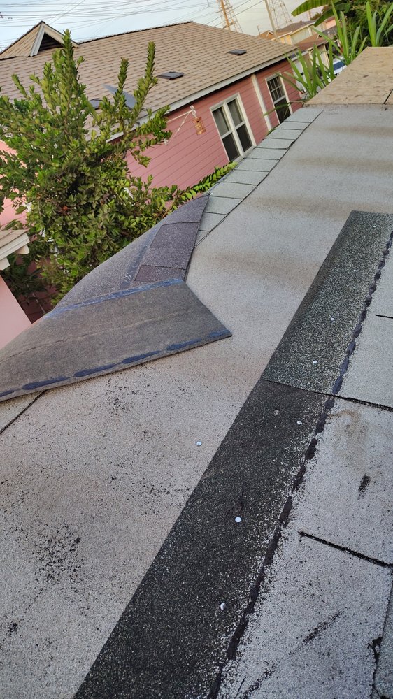 Slide of Rufin Chapinero Internacional