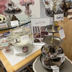 Sweet Cascades Chocolatier - Inside