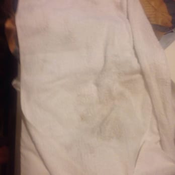 Love Field Inn - Disgusting dirty towel ! - Hotels Near Me - Dallas, Texas