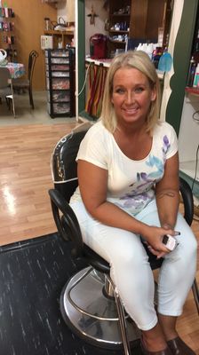 Current Trends Salon