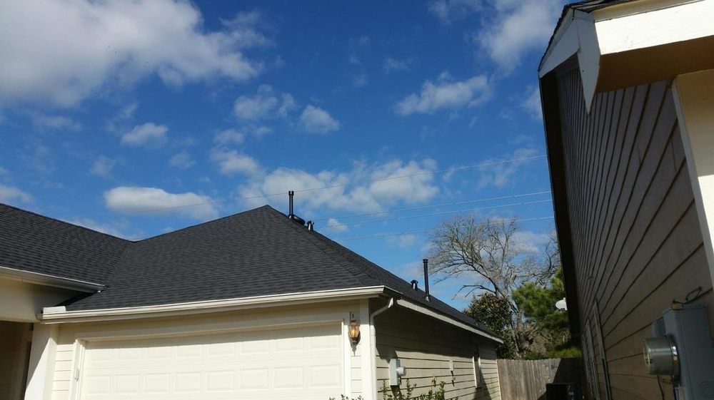 Slide of Golden Gate Roofing