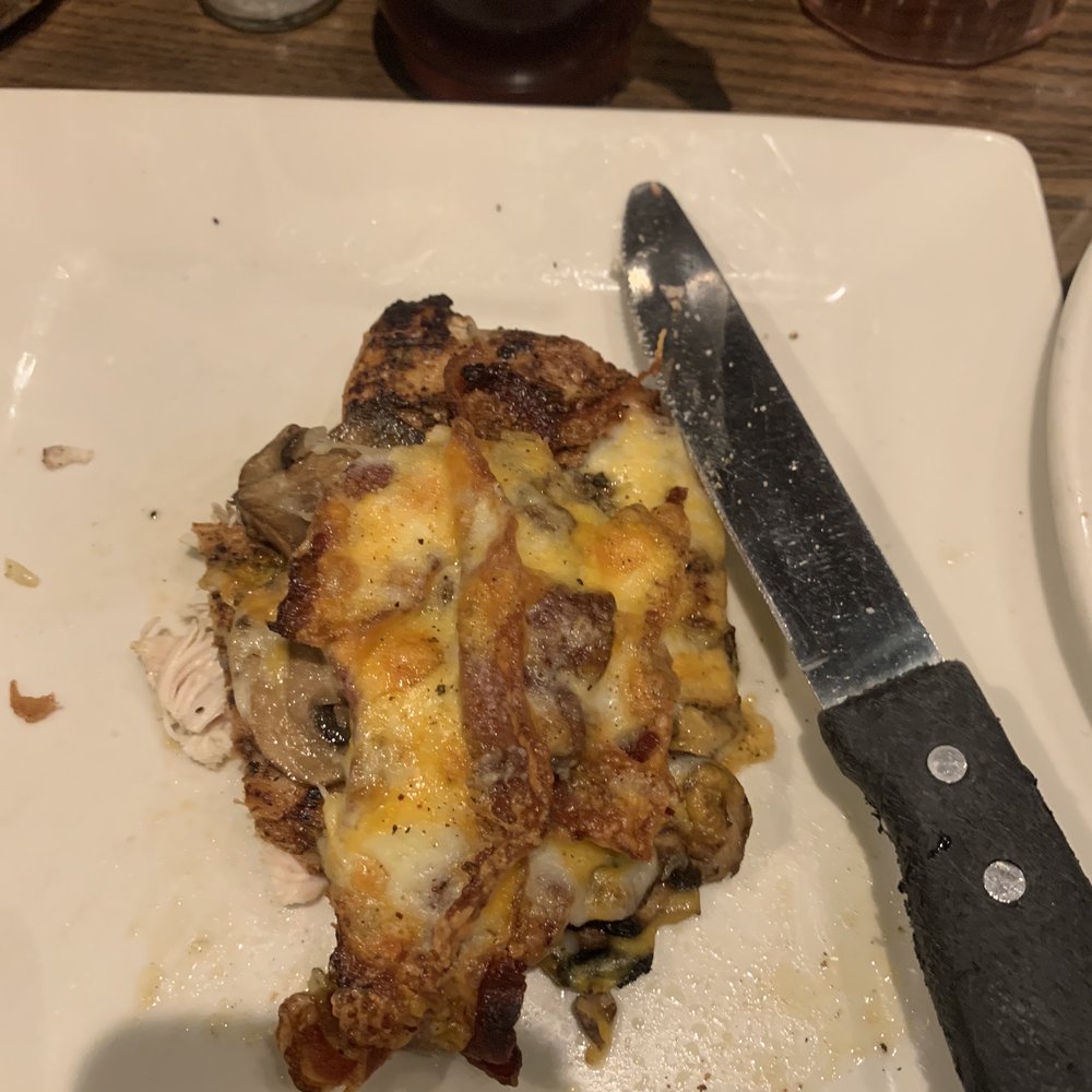 Colton's Steakhouse & Grill - Deluxe Grilled chicken - American Near Me - Van Buren, Arkansas Colton's Steakhouse & Grill - Deluxe Grilled chicken - American Near Me - Van Buren, Arkansas