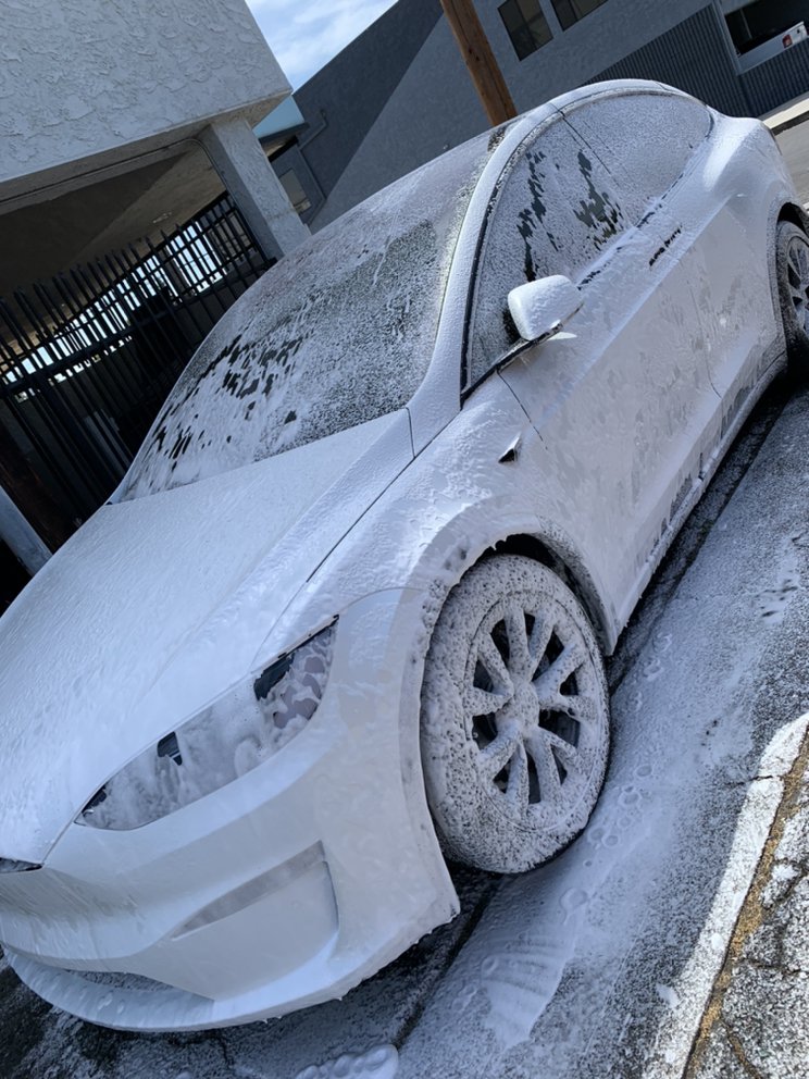 Hernandez Mobile Detailing And Car Wash, Los Angeles Roadtrippers