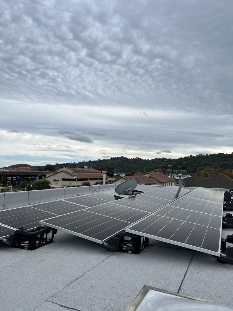 Slide of Solar G Solutions