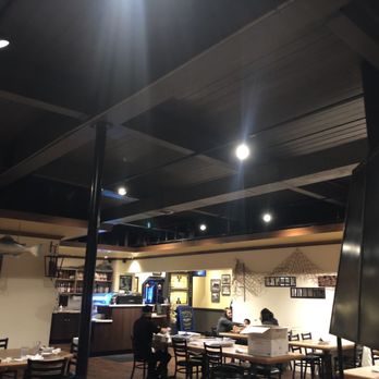 Finn's Fish House - Seafood Near Me - Seaside, Oregon
