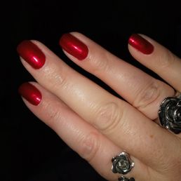 Red manicure!