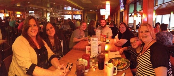 Applebee's Grill + Bar by null