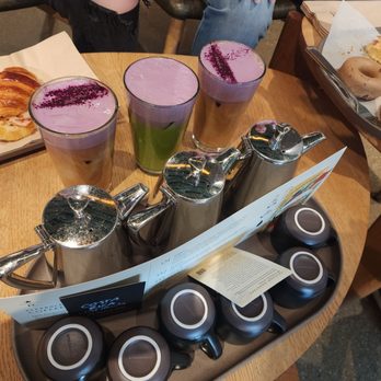 Starbucks Reserve Roastery Chicago - Coffee flight and iced ube lattes and an ube matcha. - Coffee Roasteries Near Me - Chicago, Illinois Starbucks Reserve Roastery Chicago - Coffee flight and iced ube lattes and an ube matcha. - Coffee Roasteries Near Me - Chicago, Illinois