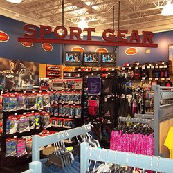 DICK'S Sporting Goods