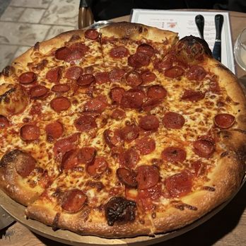 Ducky's Pizza & Tavern - Hot honey pepperoni - Pizza Near Me - Houston, Texas Ducky's Pizza & Tavern - Hot honey pepperoni - Pizza Near Me - Houston, Texas