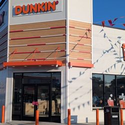 Dunkin' - Store